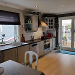 Nearby Bergen, Midtunlia 27d Holiday home