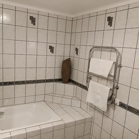 Nearby Bergen, Midtunlia 27d בית נופש