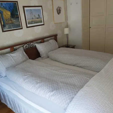 Nearby Bergen, Midtunlia 27d בית נופש ברגן